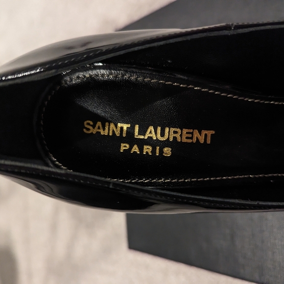 YSL Black Patent Leather Pumps Pointed Toe Monogram size 39 / US 9 - Picture 5 of 7